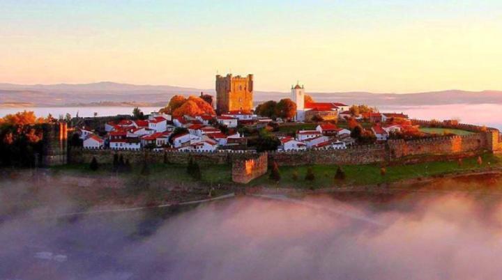 Casa Machado Guest House Braganca Bagian luar foto